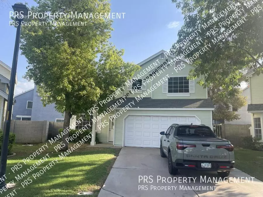 441 S Maple photo 2