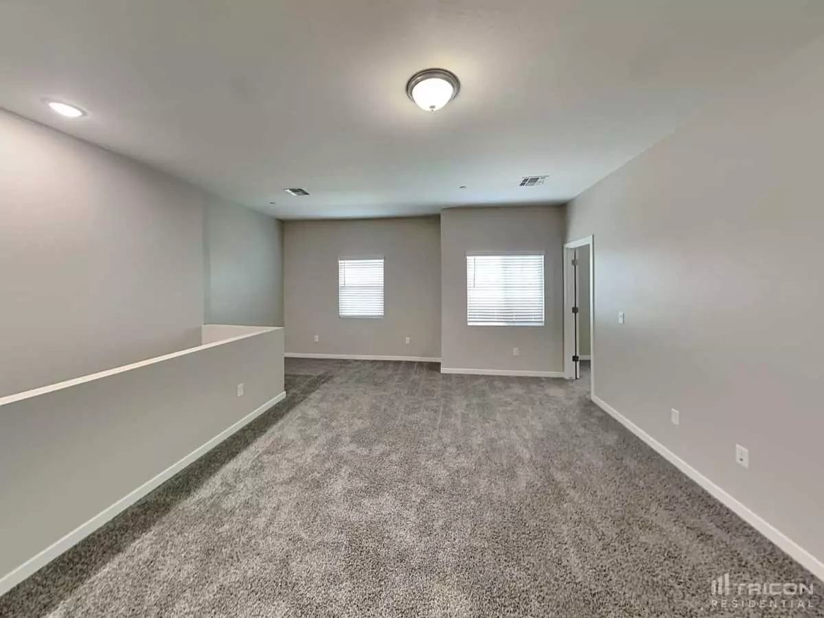 4545 E Granada St Mesa Az photo 3
