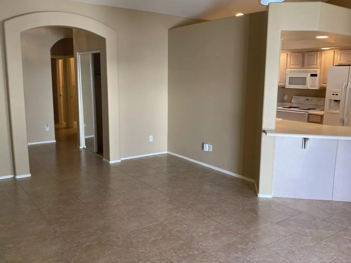 320 South 70th Street, Mesa, AZ 85208 photo 5