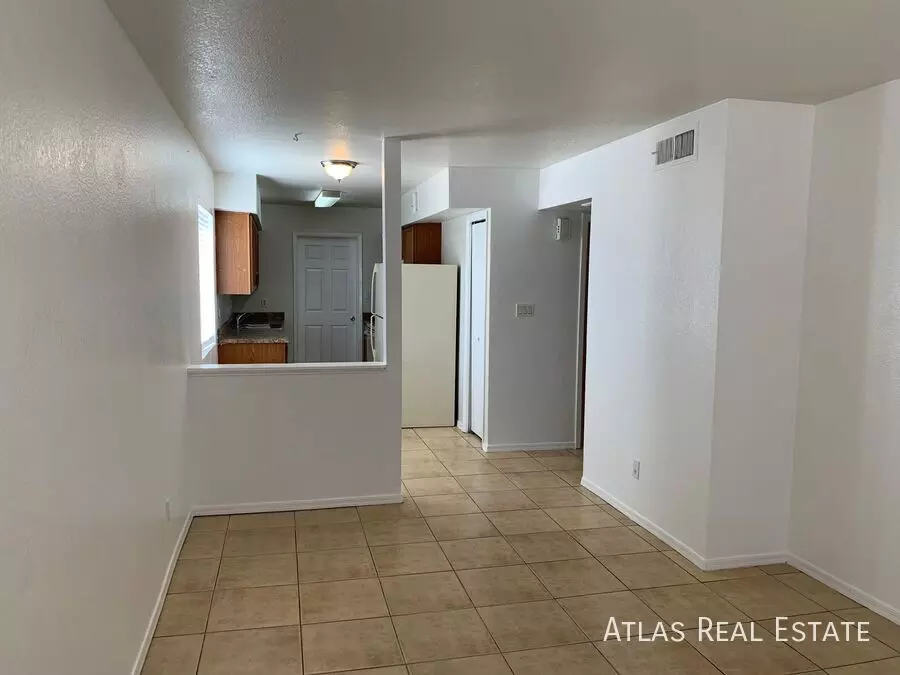 58 West Inglewood Street, Mesa, AZ 85201 photo 3