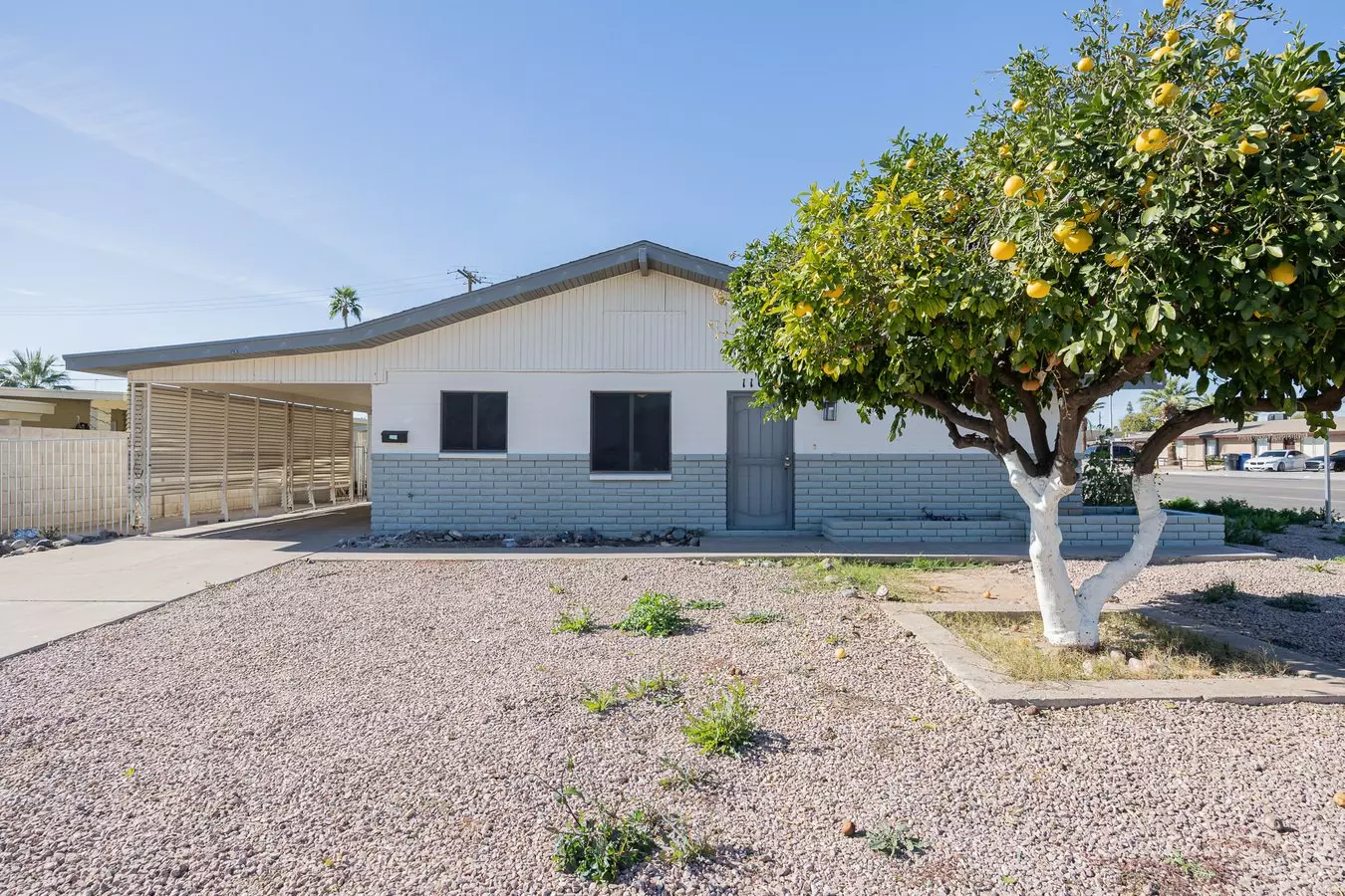 617 E Brown Rd Mesa, AZ 85203 photo 2