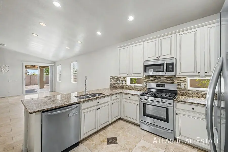 7203 E Onza Ave photo 5