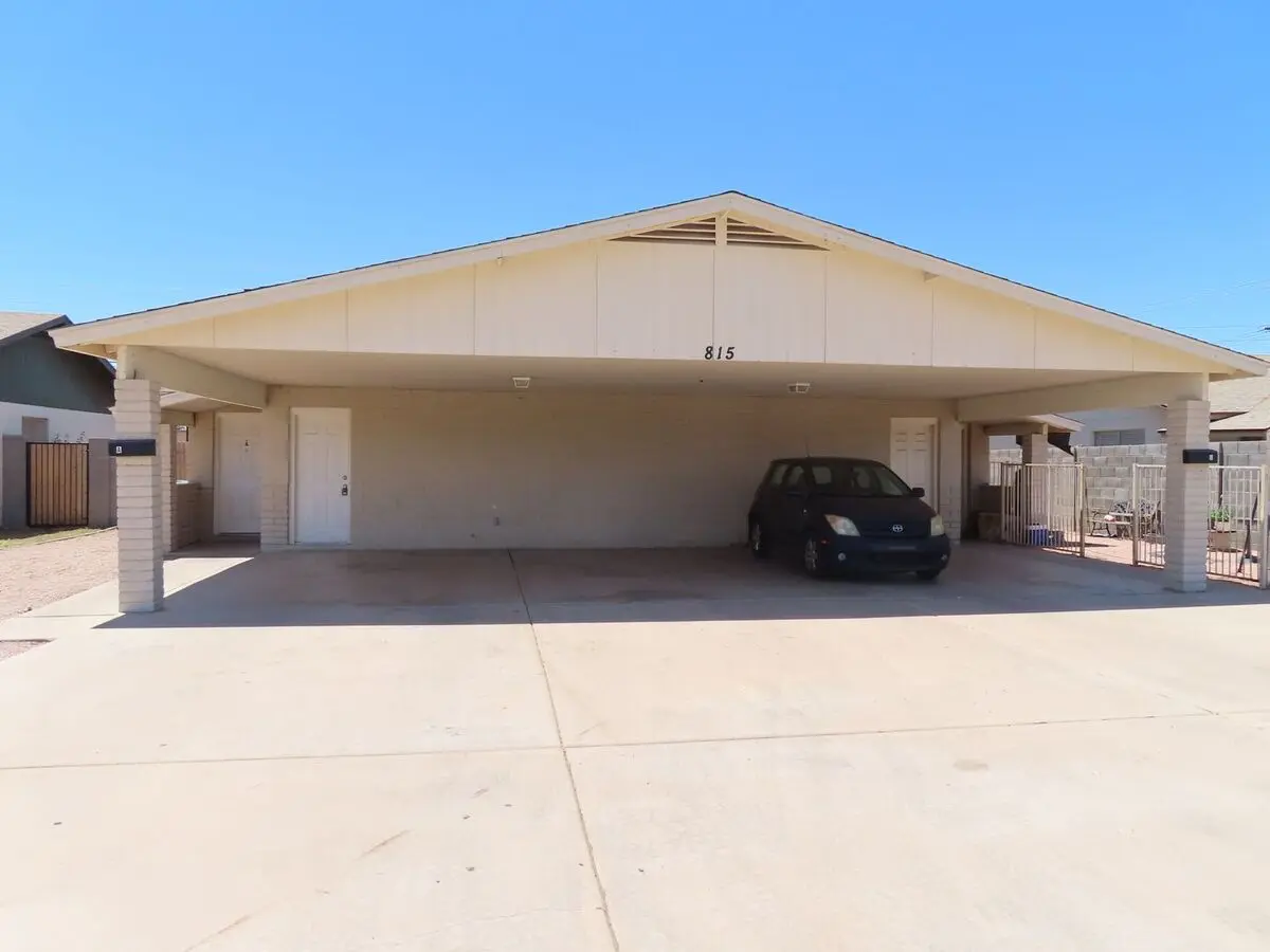 815 E 4th Pl Mesa, AZ 85203 photo 4