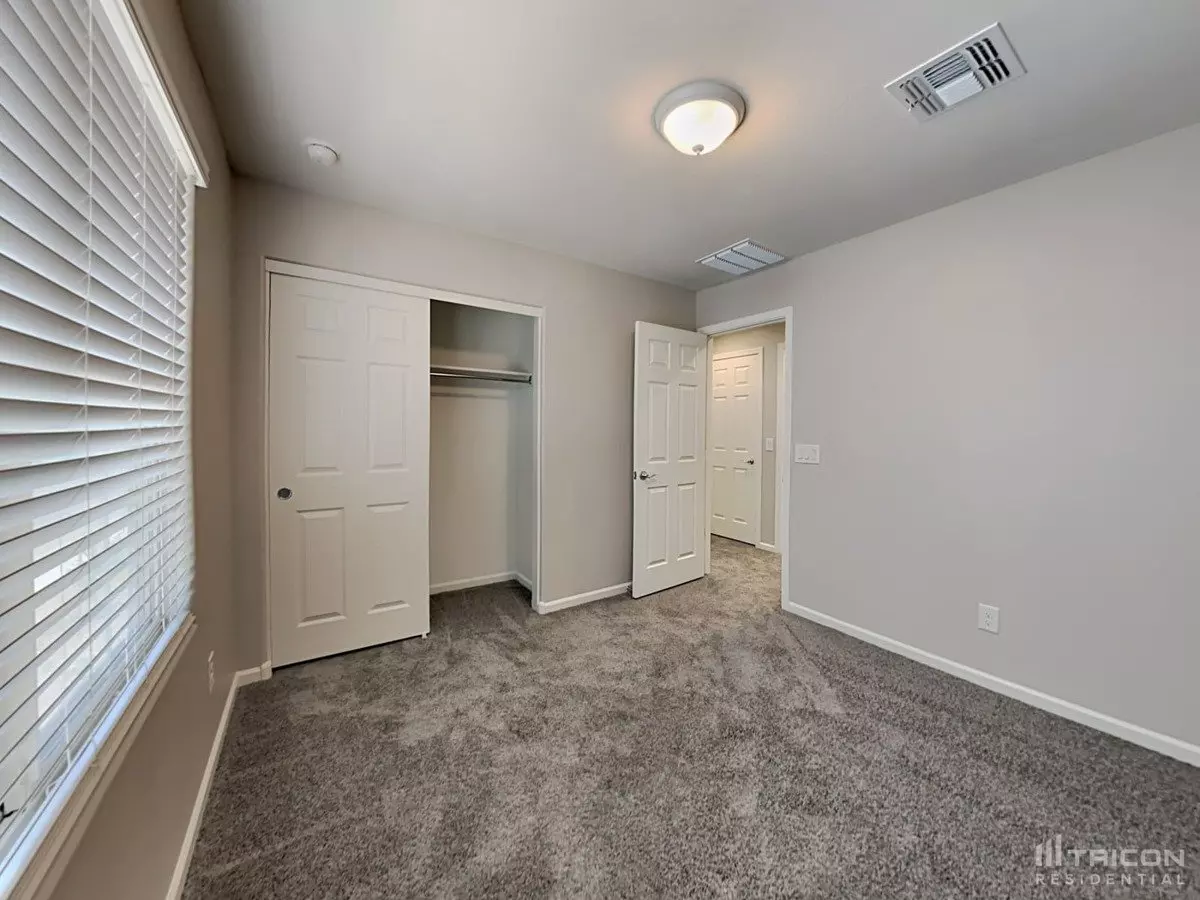 8625 E Posada Ave Mesa Az photo 3