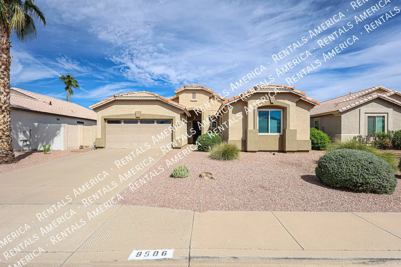 9506 E Kilarea Ave photo 2