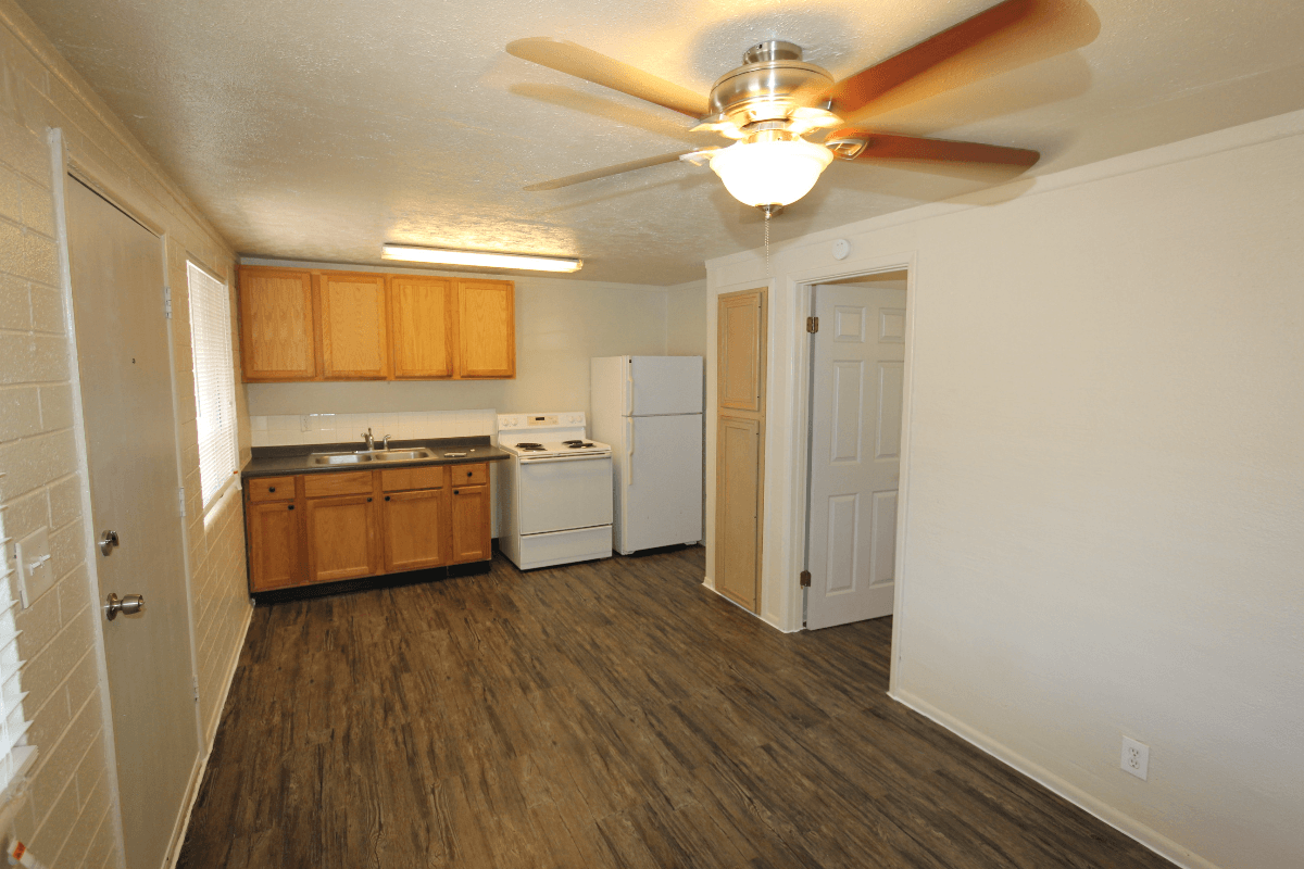 Country Cove Apartments Llc photo 3