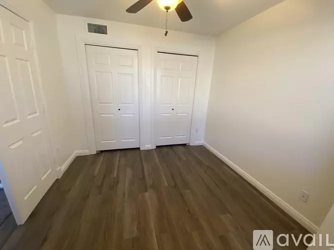 2301 East University Drive 396 photo 4