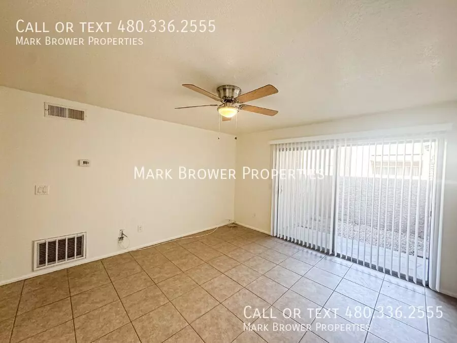 623 W Guadalupe Rd photo 3