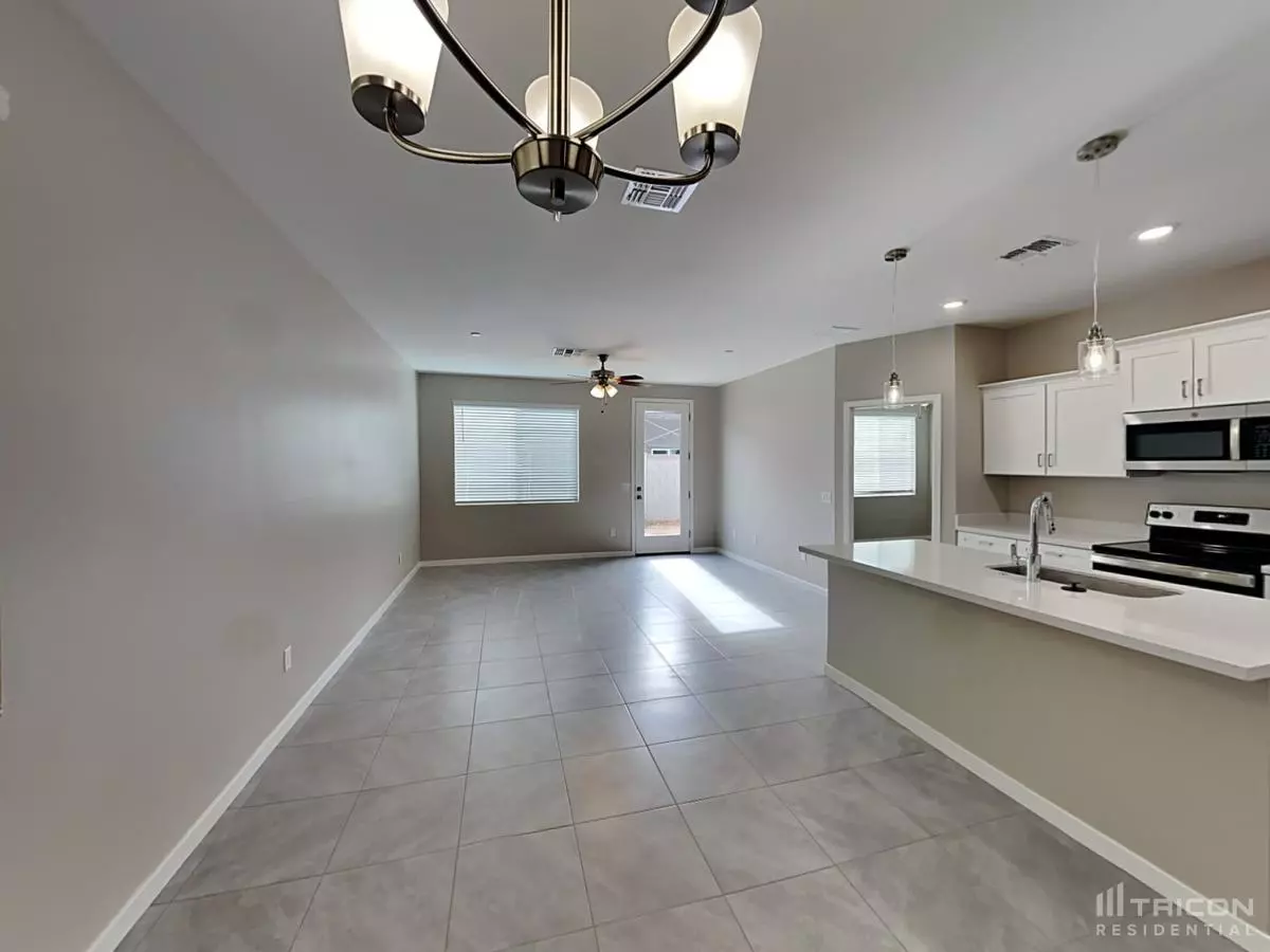 4541 East Granada Street, Mesa, AZ 85205 photo 2