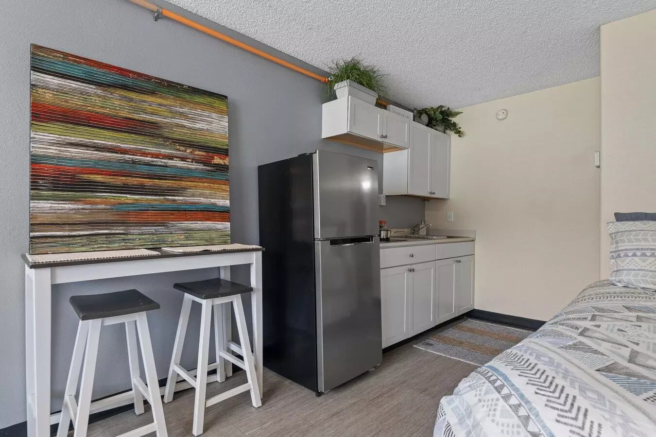 Mezona On Main photo 2