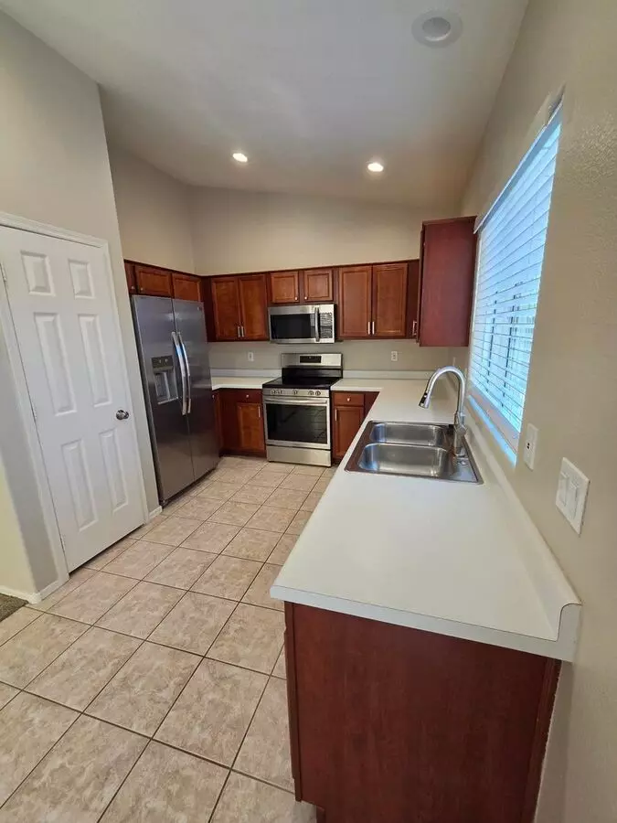Move In Ready 3 Bedroom 2 Bath Home! photo 5