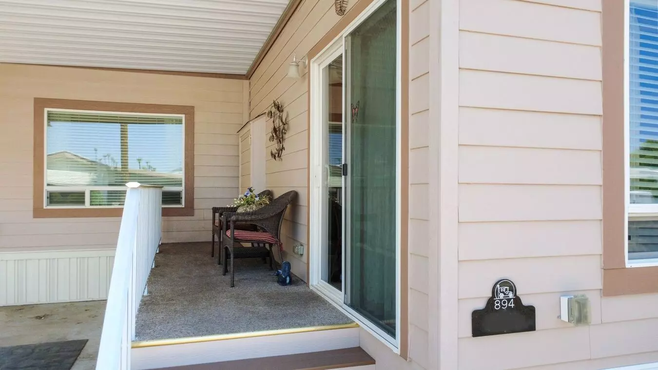 Resort Style Living In Carriage Manor! photo 4