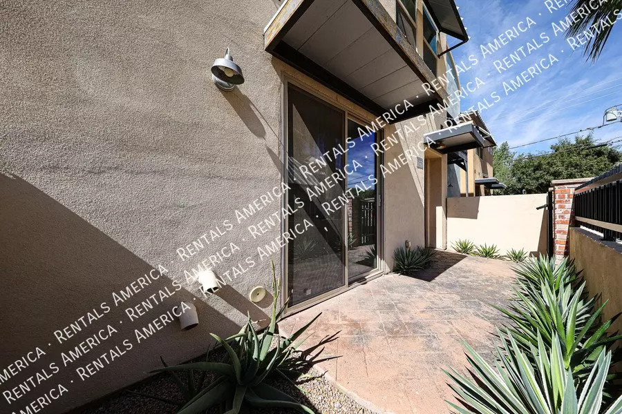 Comm Pool/gated 3 Bed 2 Bath In Mesa Call Ryan 602-400-5090