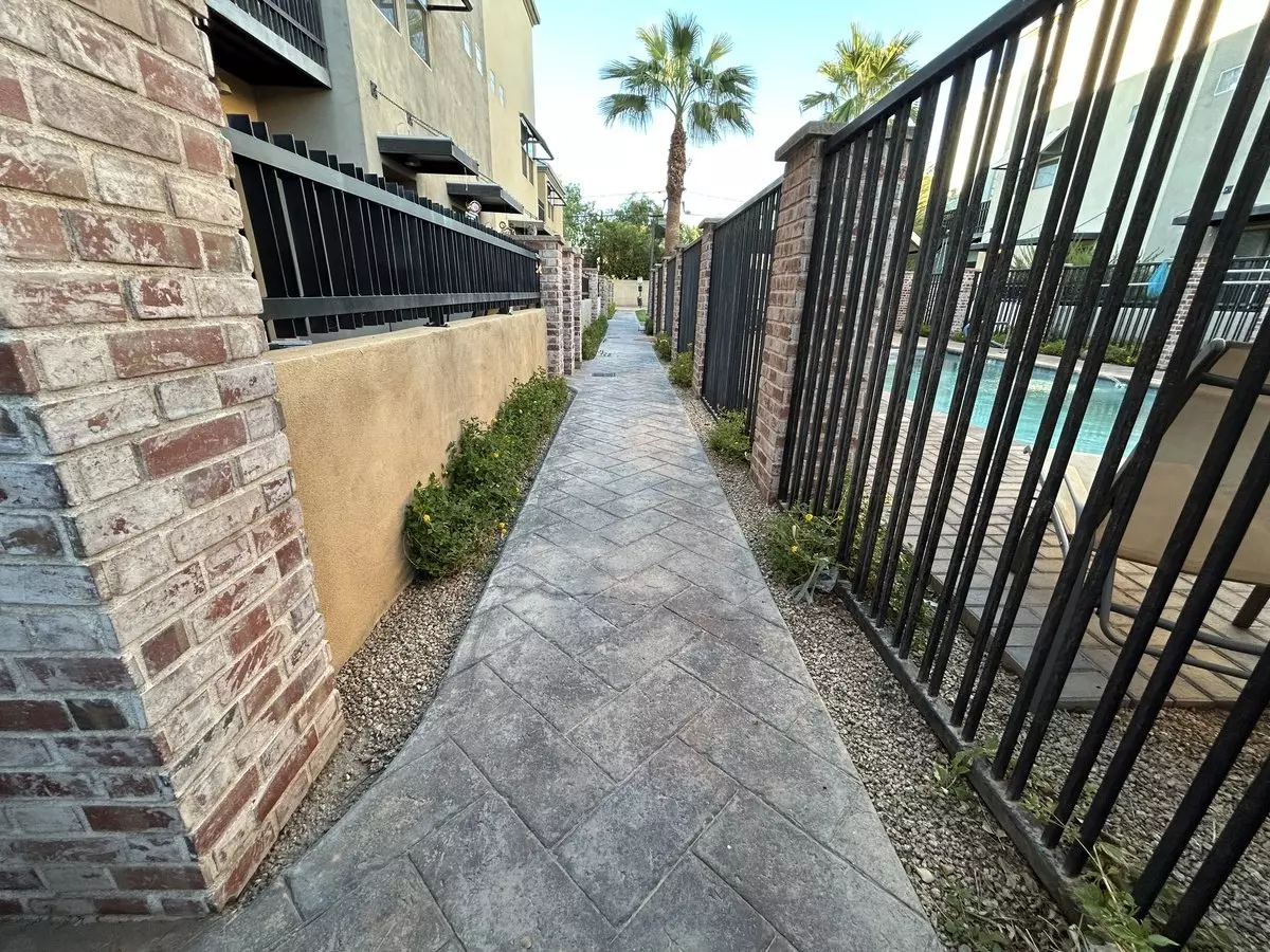 Comm Pool/gated 3 Bed 2 Bath In Mesa Call Ryan 602-400-5090 photo 5