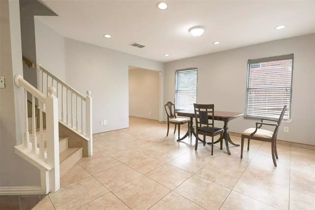 815 Valleycreek Road, Mesquite, TX 75181 photo 5