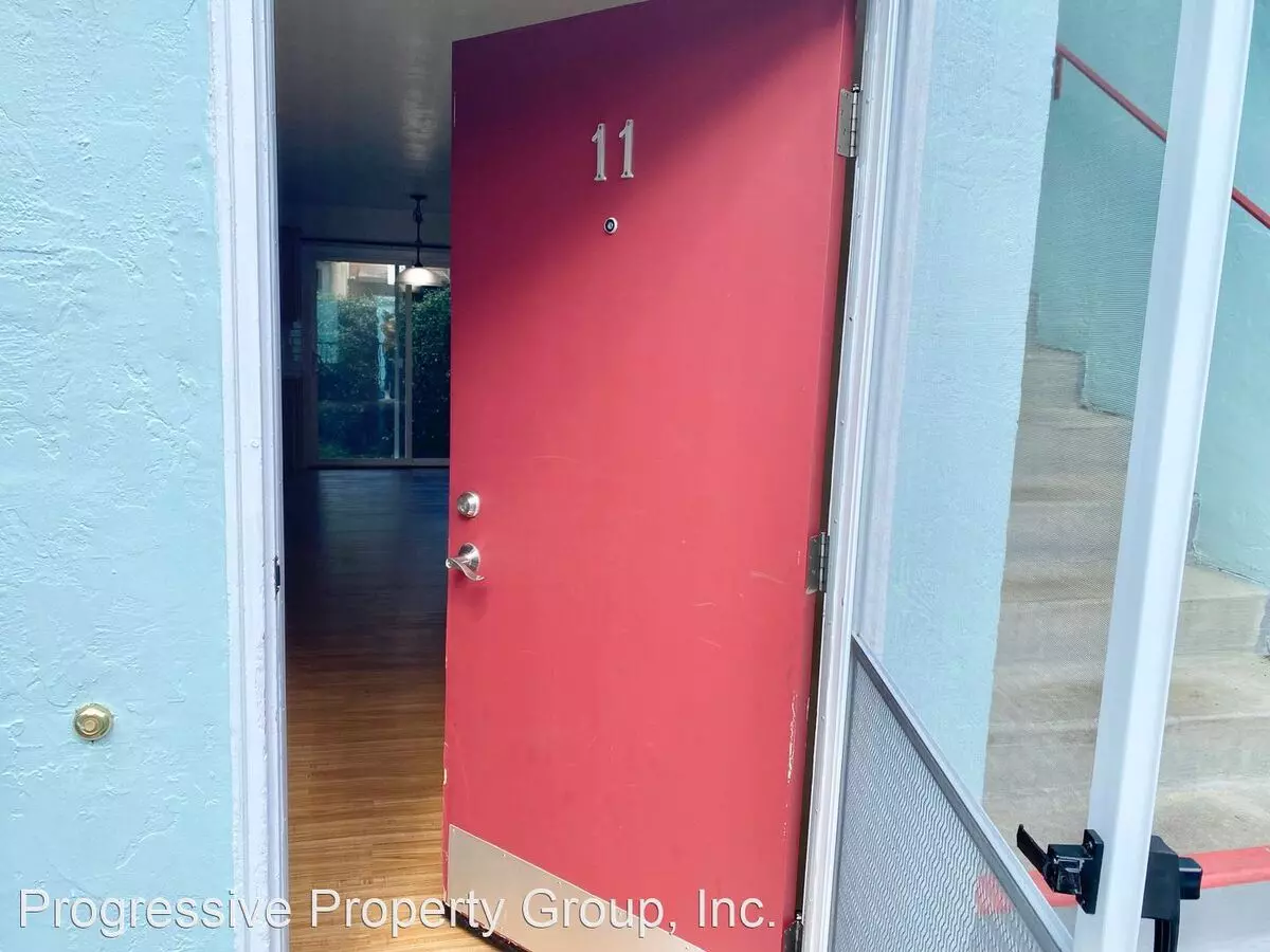 Park Avenue Apartments photo 3