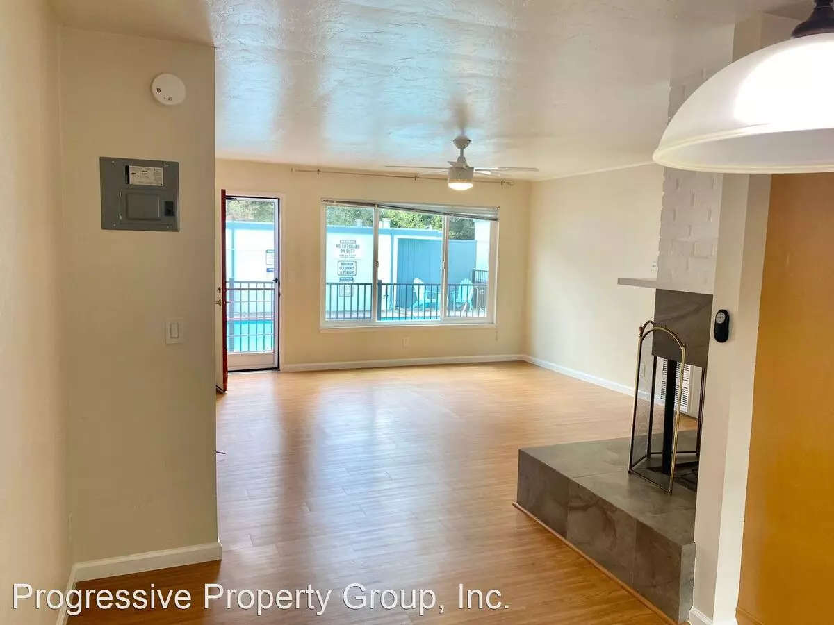 Park Avenue Apartments photo 5