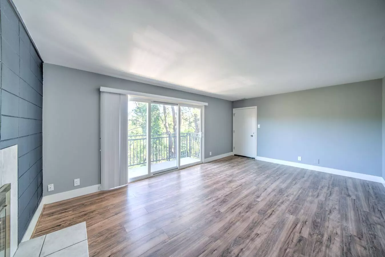 2-10 Shelley Drive photo 2