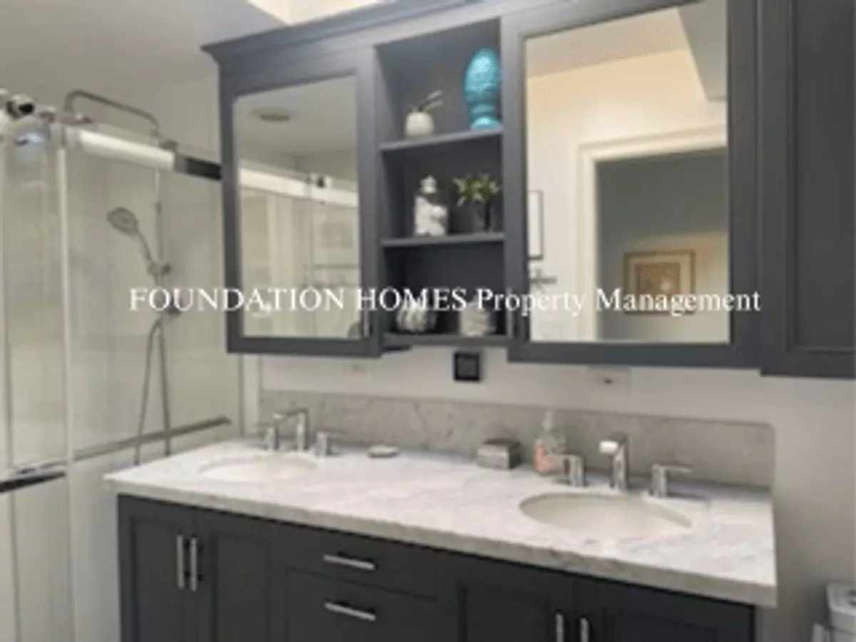 55 Amicita Ave photo 5