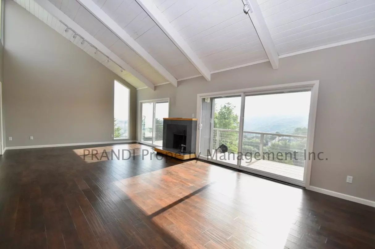 410 Viewpark Court, Mill Valley, CA 94941 photo 2
