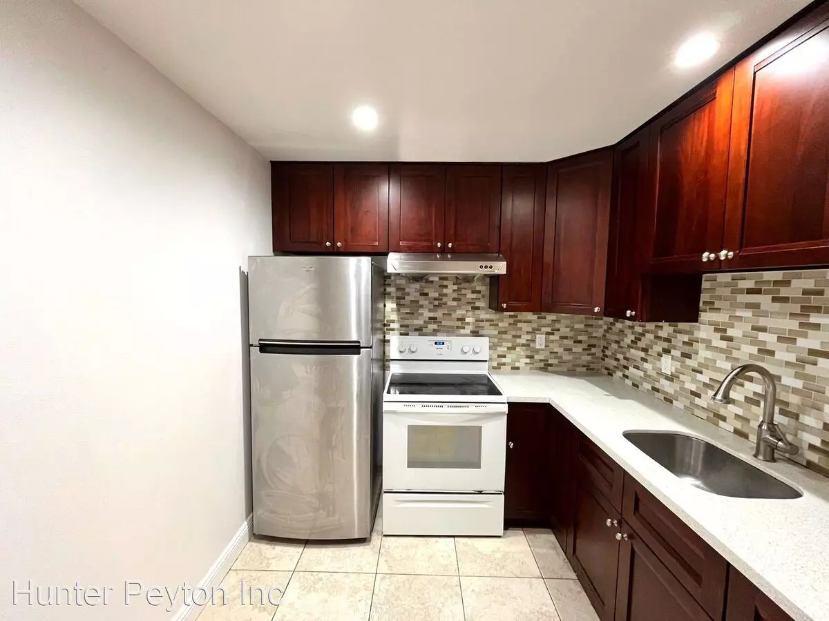 151 South Magnolia Avenue, Millbrae, CA 94030 photo 2