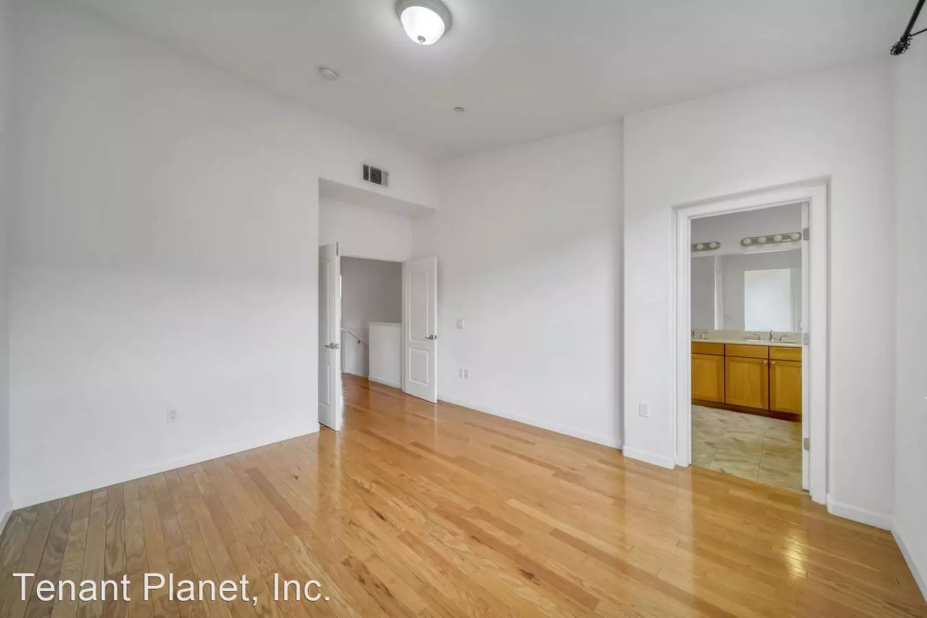 1046 Mente Linda Loop, Milpitas, CA 95035 photo 4