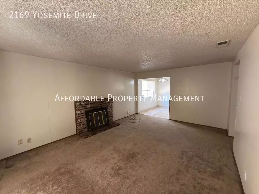 2169 Yosemite Dr Milpitas, CA 95035 photo 4