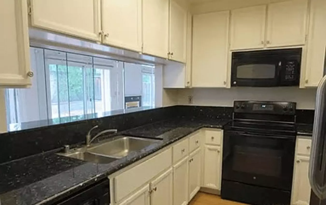 Two Story 3 Bed/bath Single Family Home In Milpitas, Ca. For Rent!!! photo 4