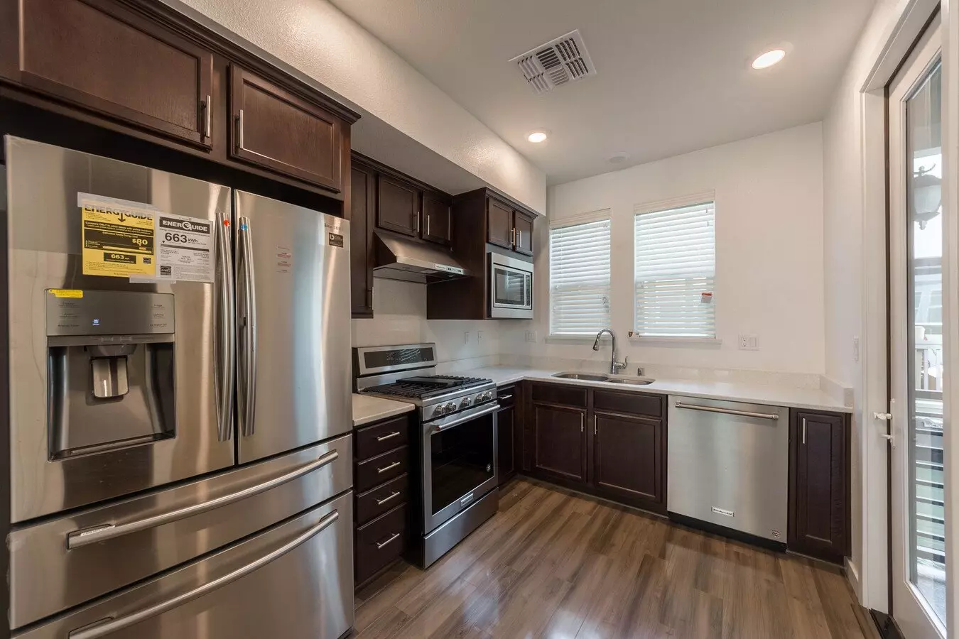 1508 Cherry Cir photo 5