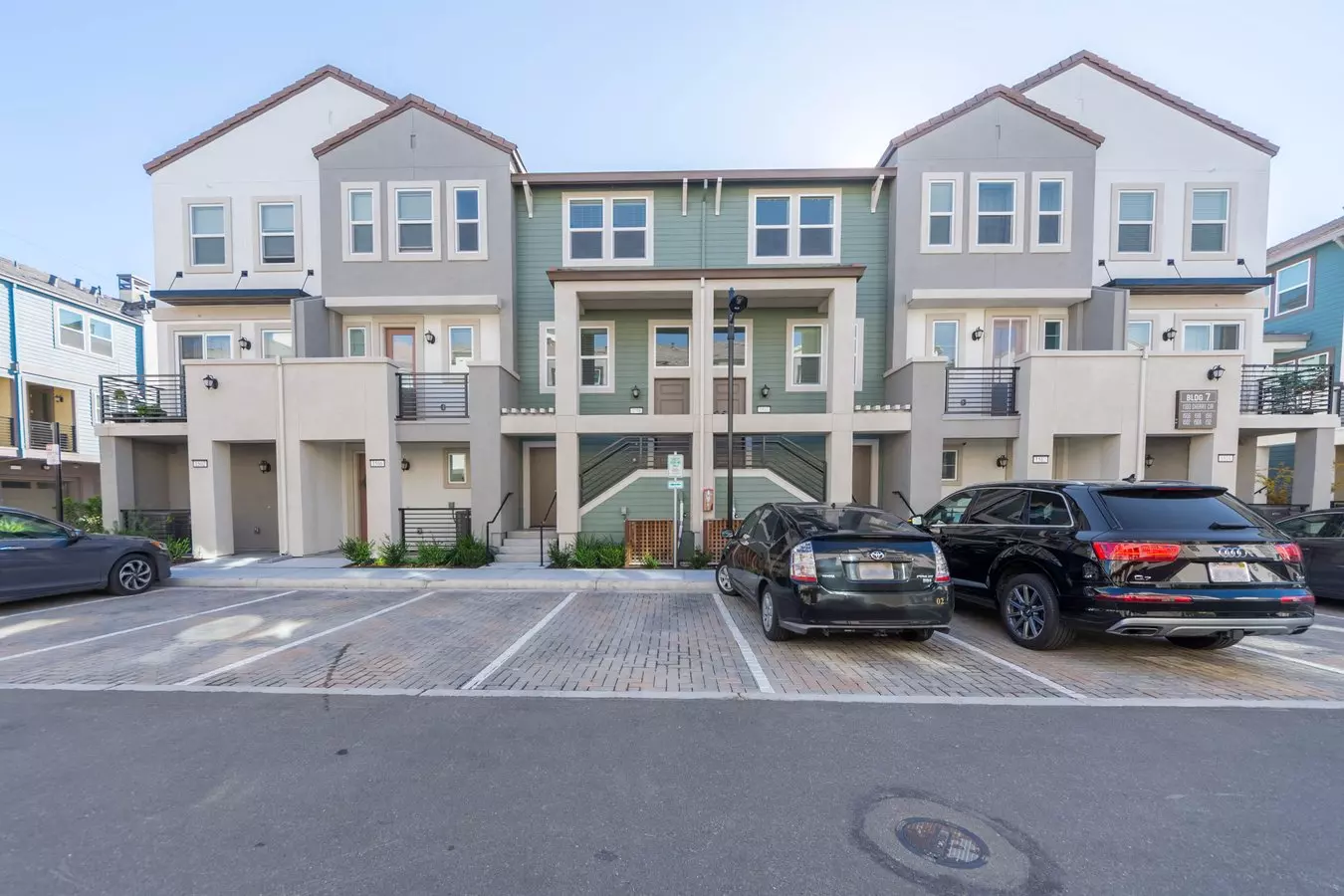 1508 Cherry Cir photo 2