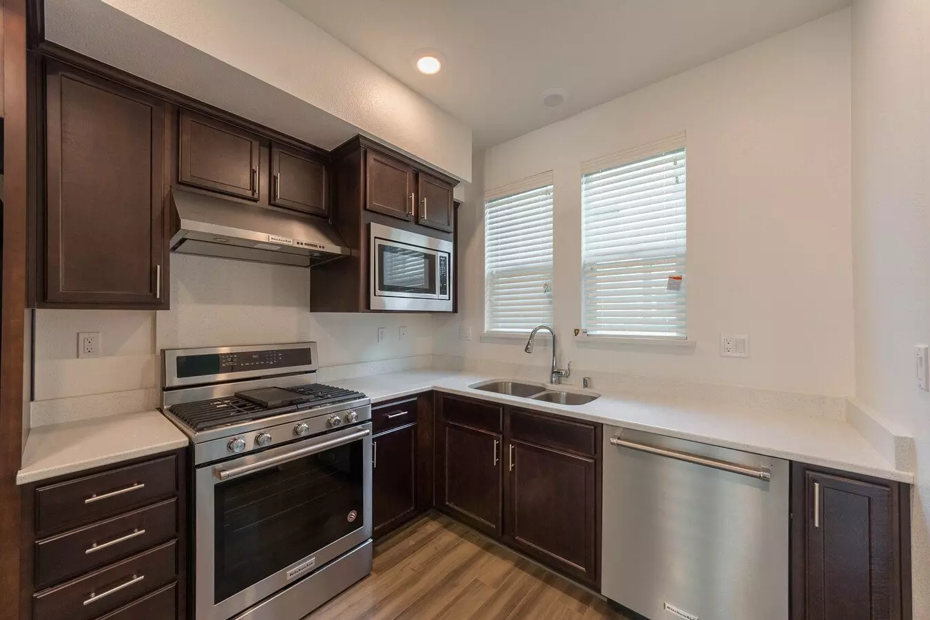 1508 Cherry Cir photo 4