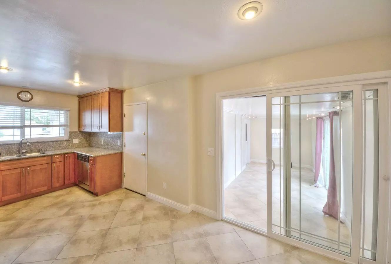 248 North Park Victoria Drive, Milpitas, CA 95035 photo 3