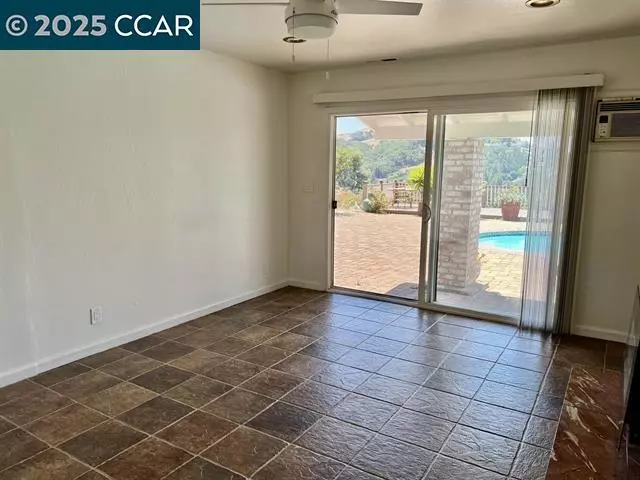 355 Kent Court, Moraga, CA 94556 photo 5