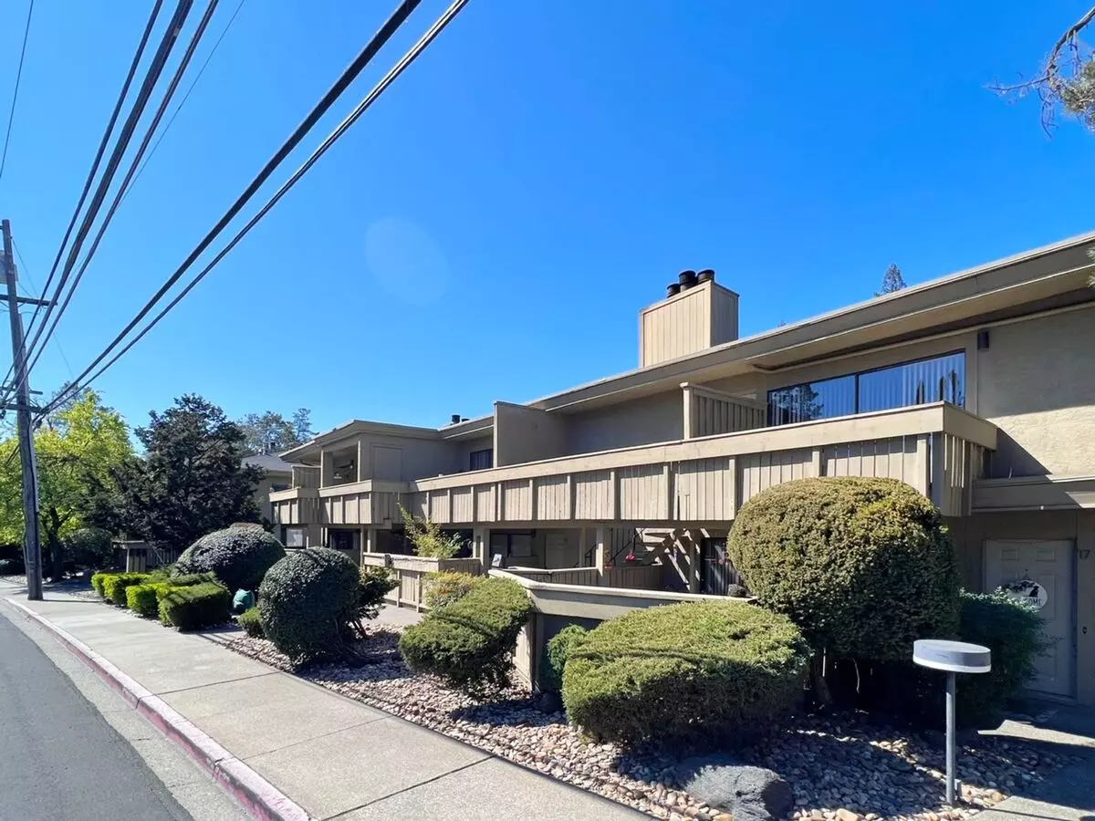 Moraga Road photo 4
