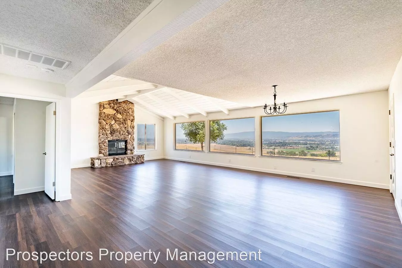 2850 Paseo Robles Avenue, San Martin, CA 95046 photo 5