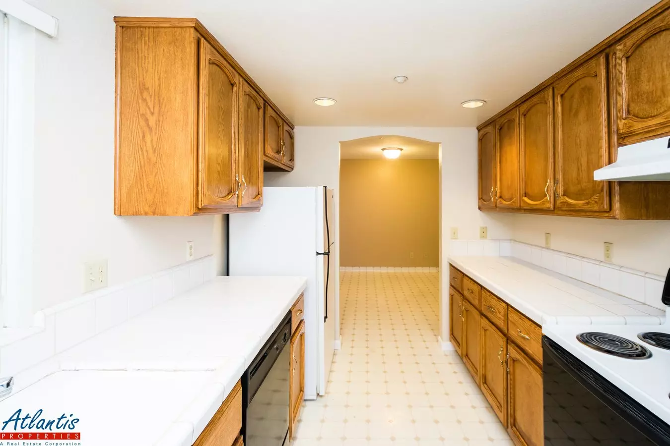 San Pedro Ave 410 photo 5