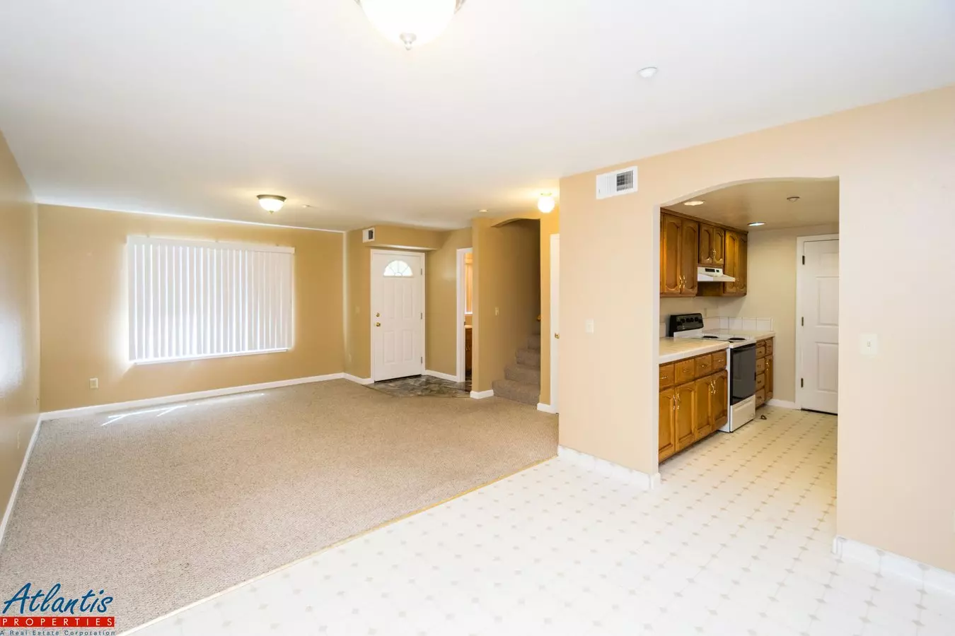 San Pedro Ave 410 photo 3