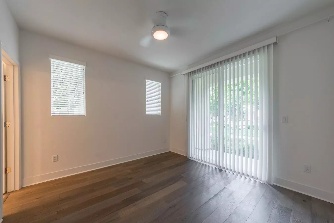 Spacious 4 Bed/ 4 Bath Condo In Downtown Morgan Hill photo 3