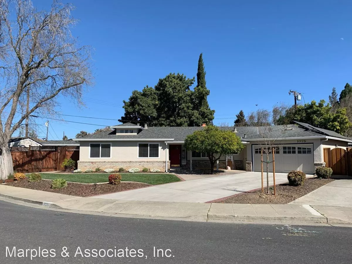 1075 Petie Way, Mountain View, CA 94040 photo 2