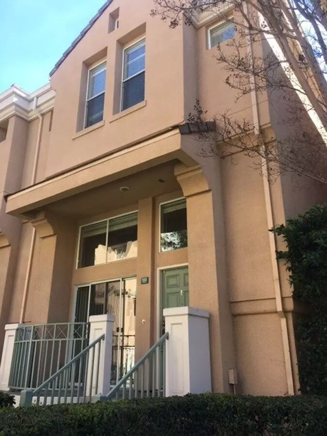 150 Paseo Ct Mountain View, CA 94043