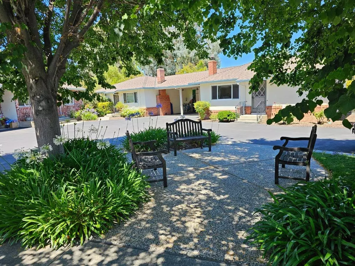 282 Monroe Drive, Mountain View, CA 94040 photo 4
