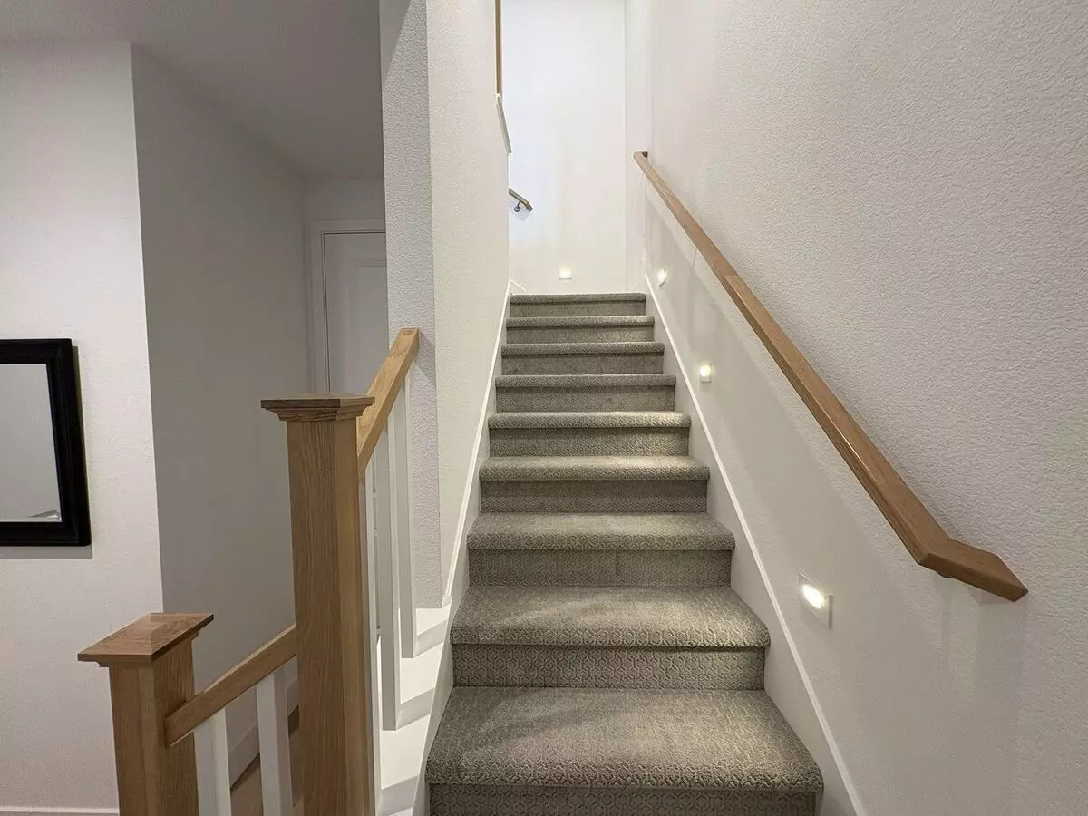Modern 3br/3ba Townhome In Prime Mountain View Location photo 5