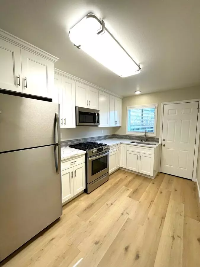 Plymouth 11 LLC photo 2