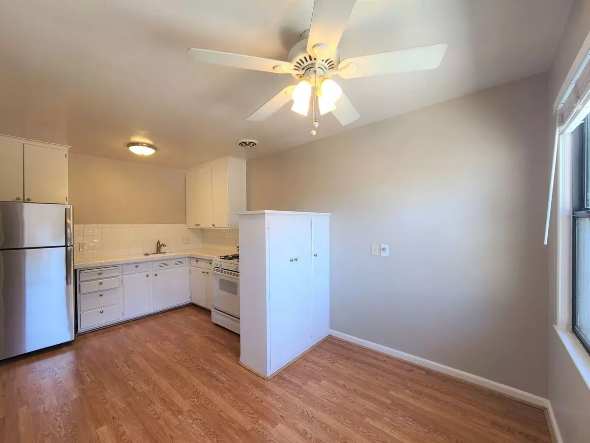 775 S. Shoreline Blvd photo 4