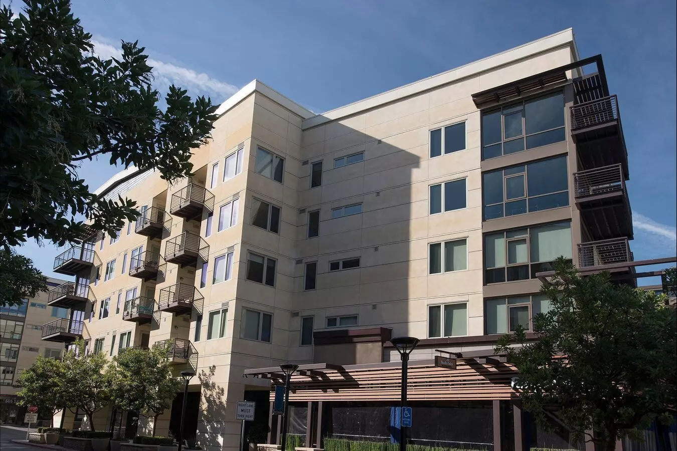 The Village Residences photo 4