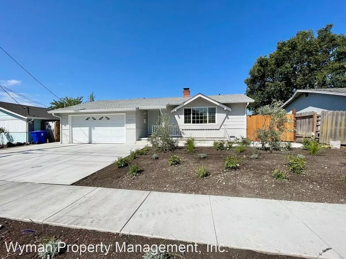 2529 Butte St Napa, CA 94558 photo 3