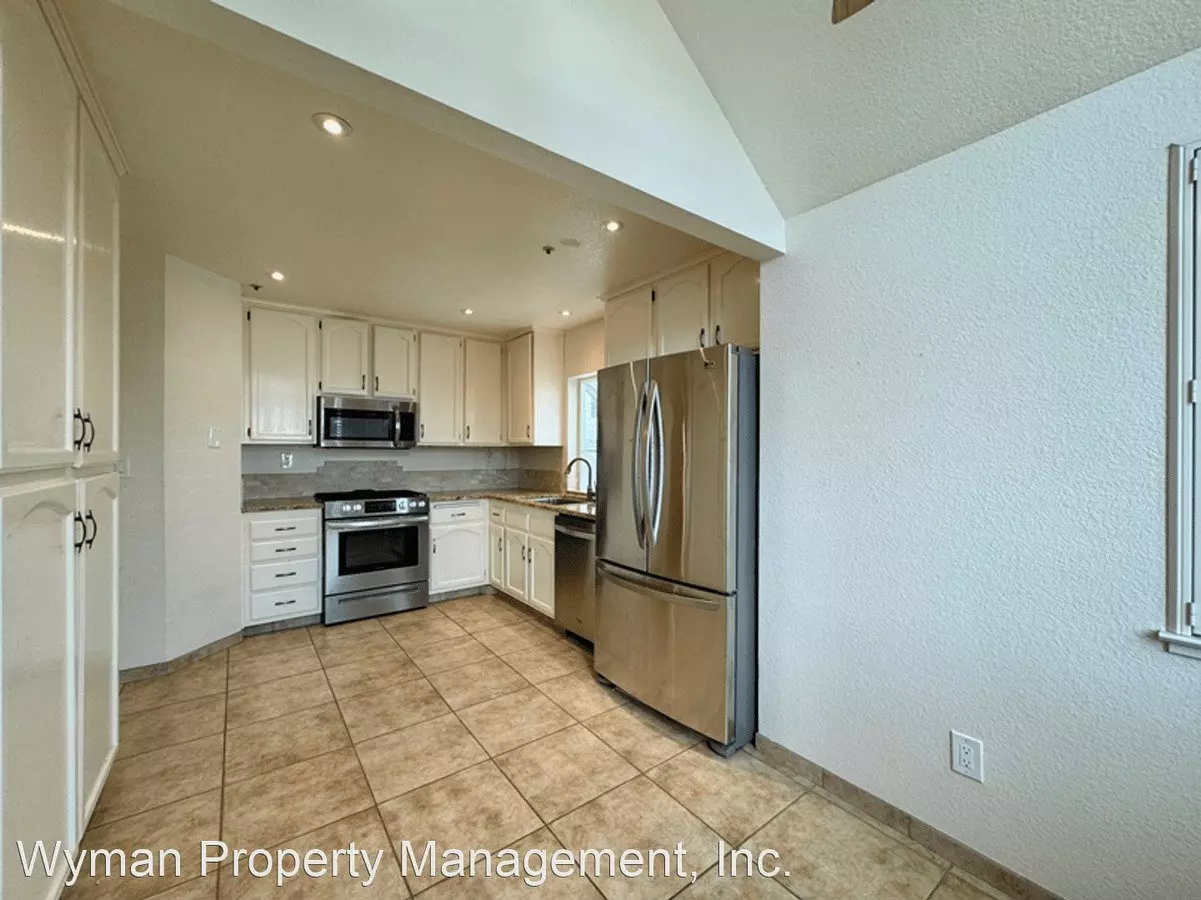 30 Valley W Cir Napa, CA 94558 photo 5