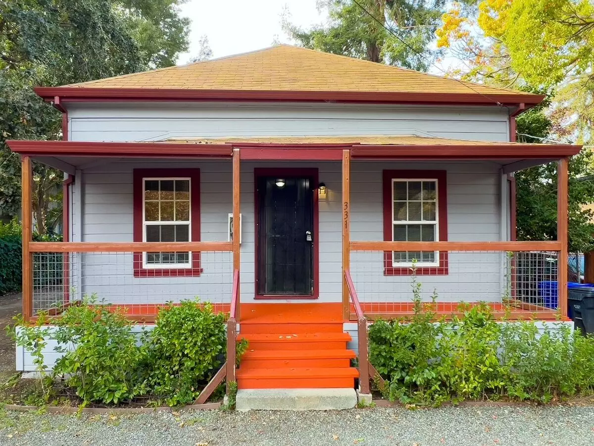 331-335 Cross St Napa, CA 94559 photo 2