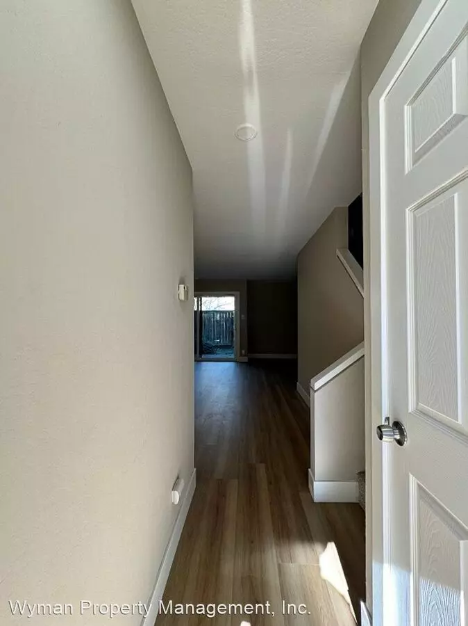 3482 Shelter Creek Dr Napa, CA 94558 photo 4