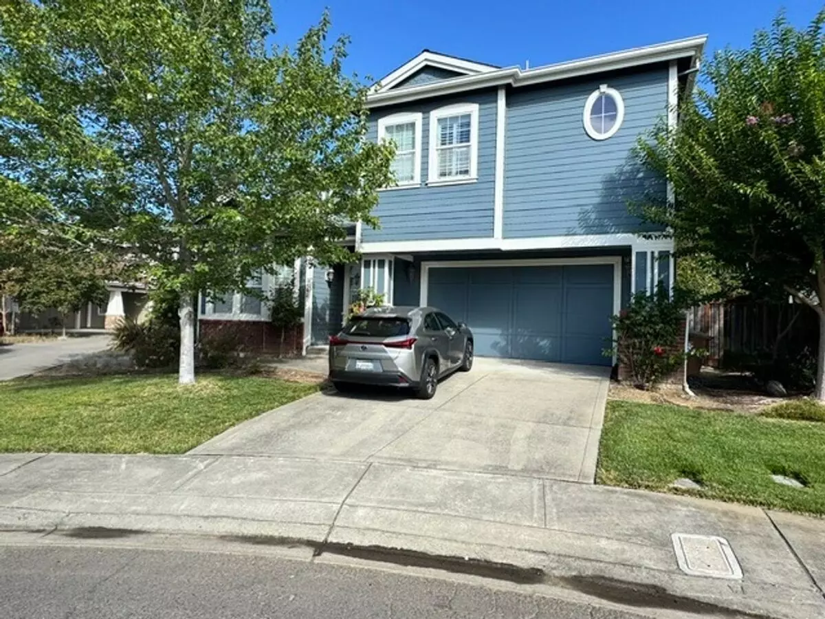 Beautiful Four Bedroom Napa Home On Secluded Cul-de-sac photo 2